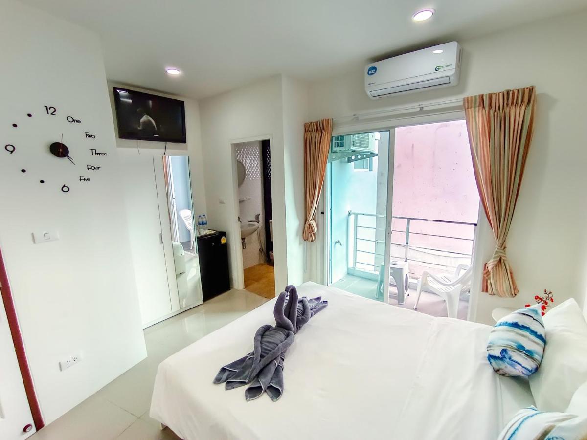 Sailor Hotel Pattaya Exterior photo