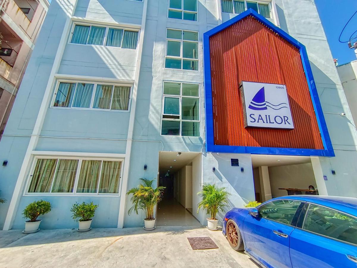 Sailor Hotel Pattaya Exterior photo